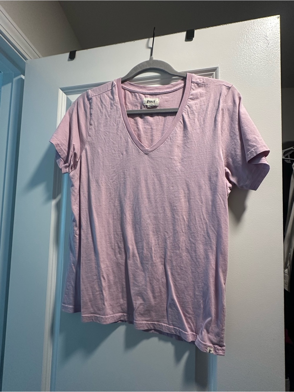 Pact Short Sleeve V-Neck Tee in Light Lavender